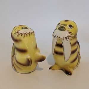 Vintage‎ Norcrest Japan WALRUS Yellow & Brown Stripe Salt & Pepper Shakers H643